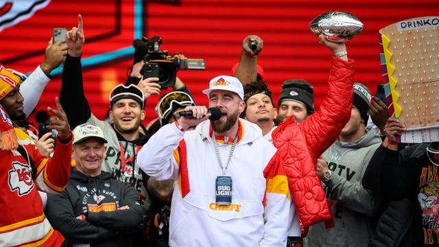 SUPER BOWL-DESFILE