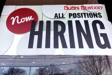 EEUU: Bajan pedidos de prestaciones por desempleo