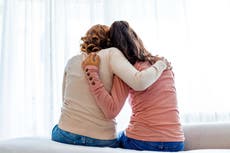 No la he visto en cinco años: viviendo al margen del Día de la Madre