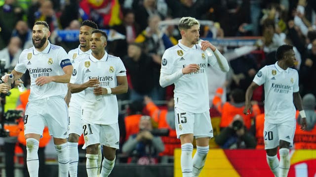 CAMPEONES LIVERPOOL REAL MADRID