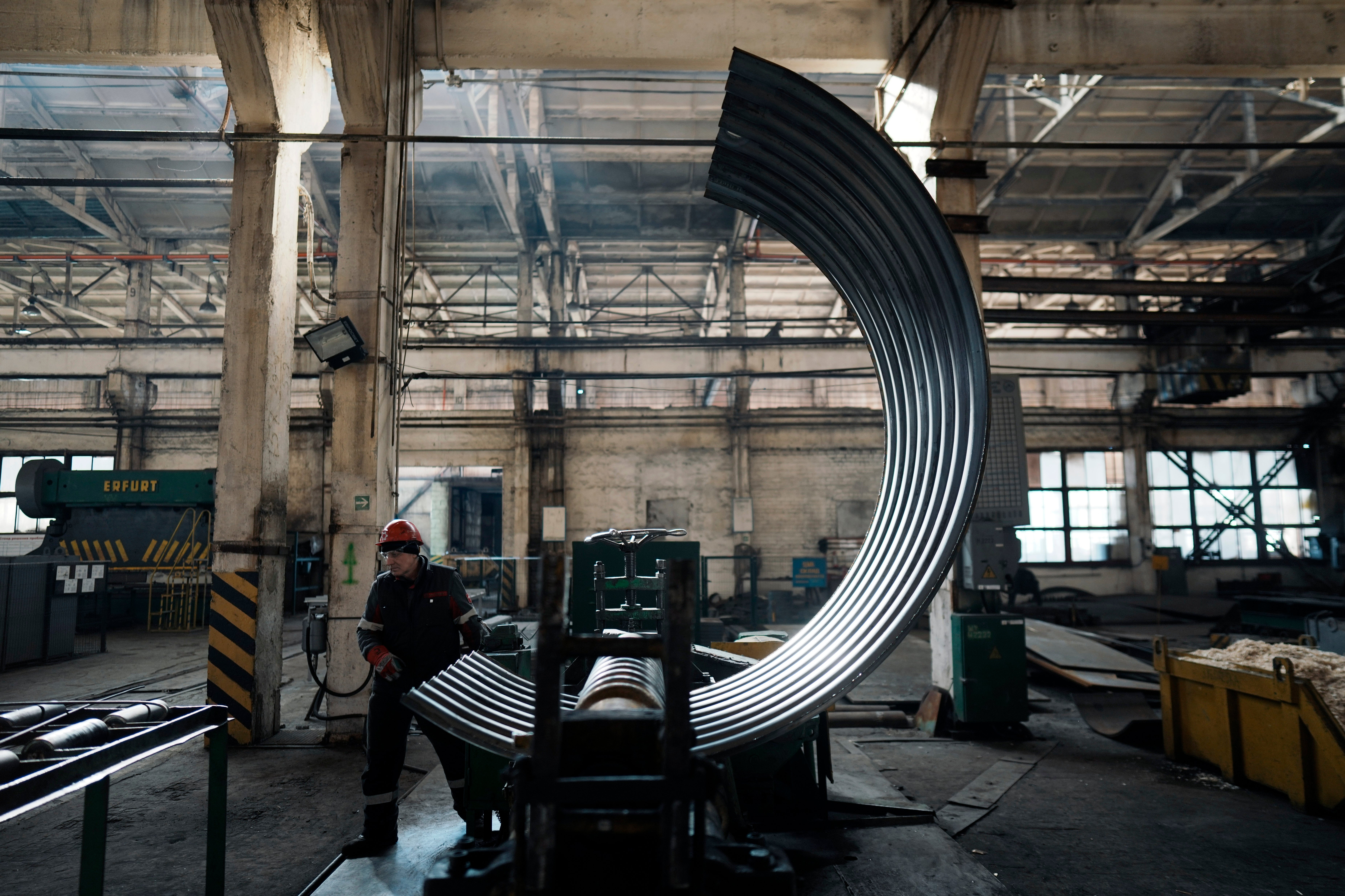 EUR-GEN UCRANIA-GUERRA-BÚNKERES DE METAL