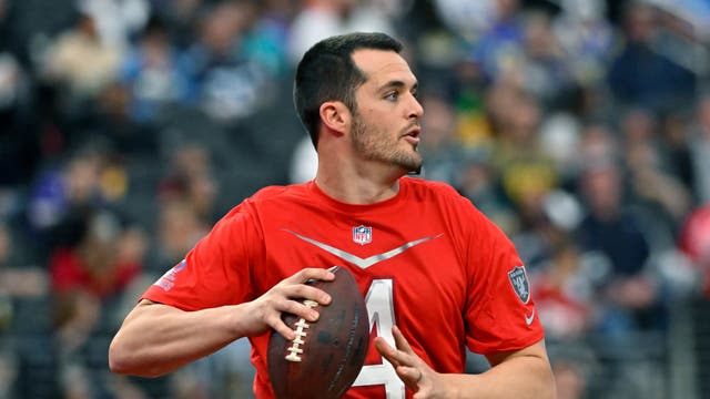 DEREK CARR