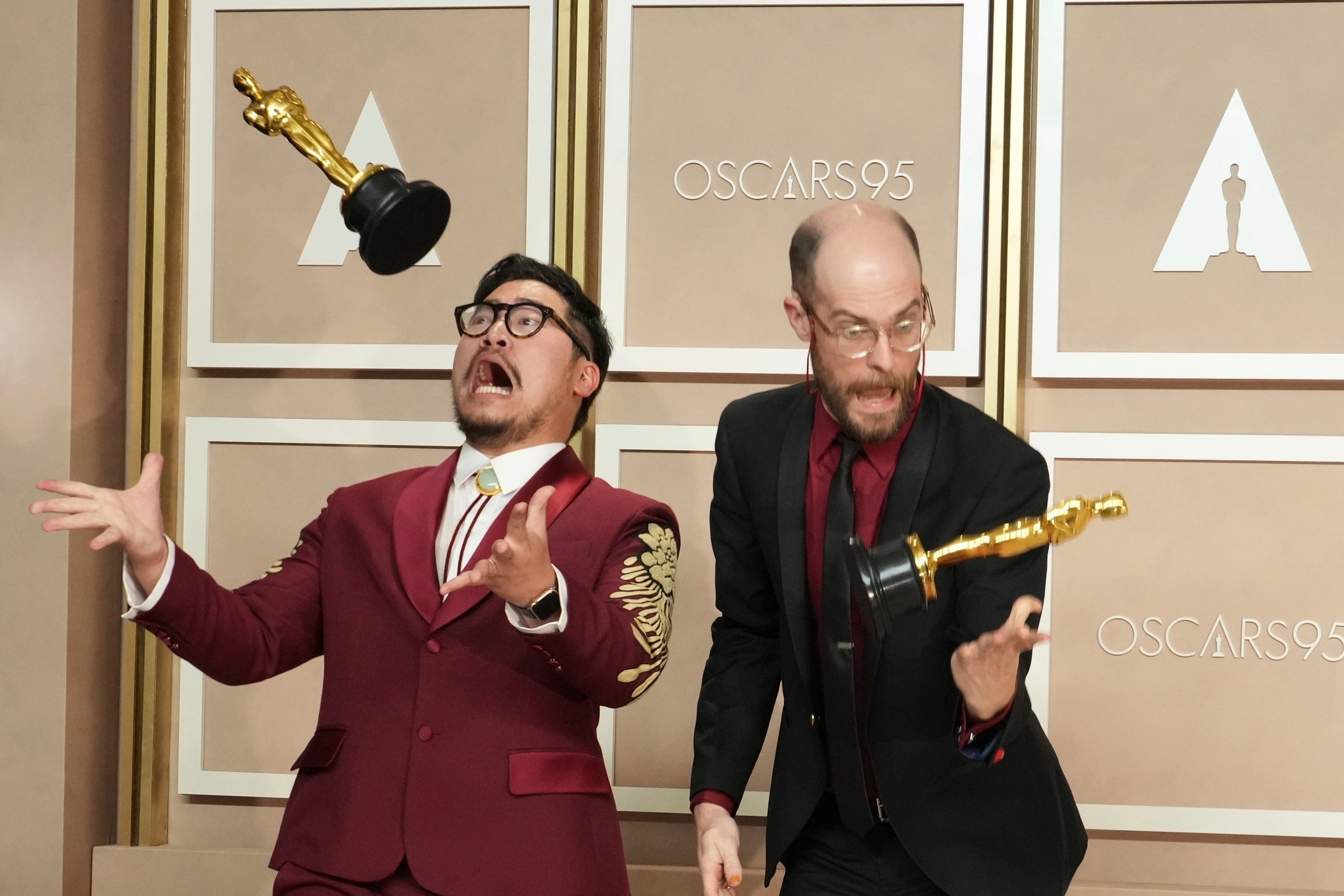 OSCAR-DIRECCIÓN