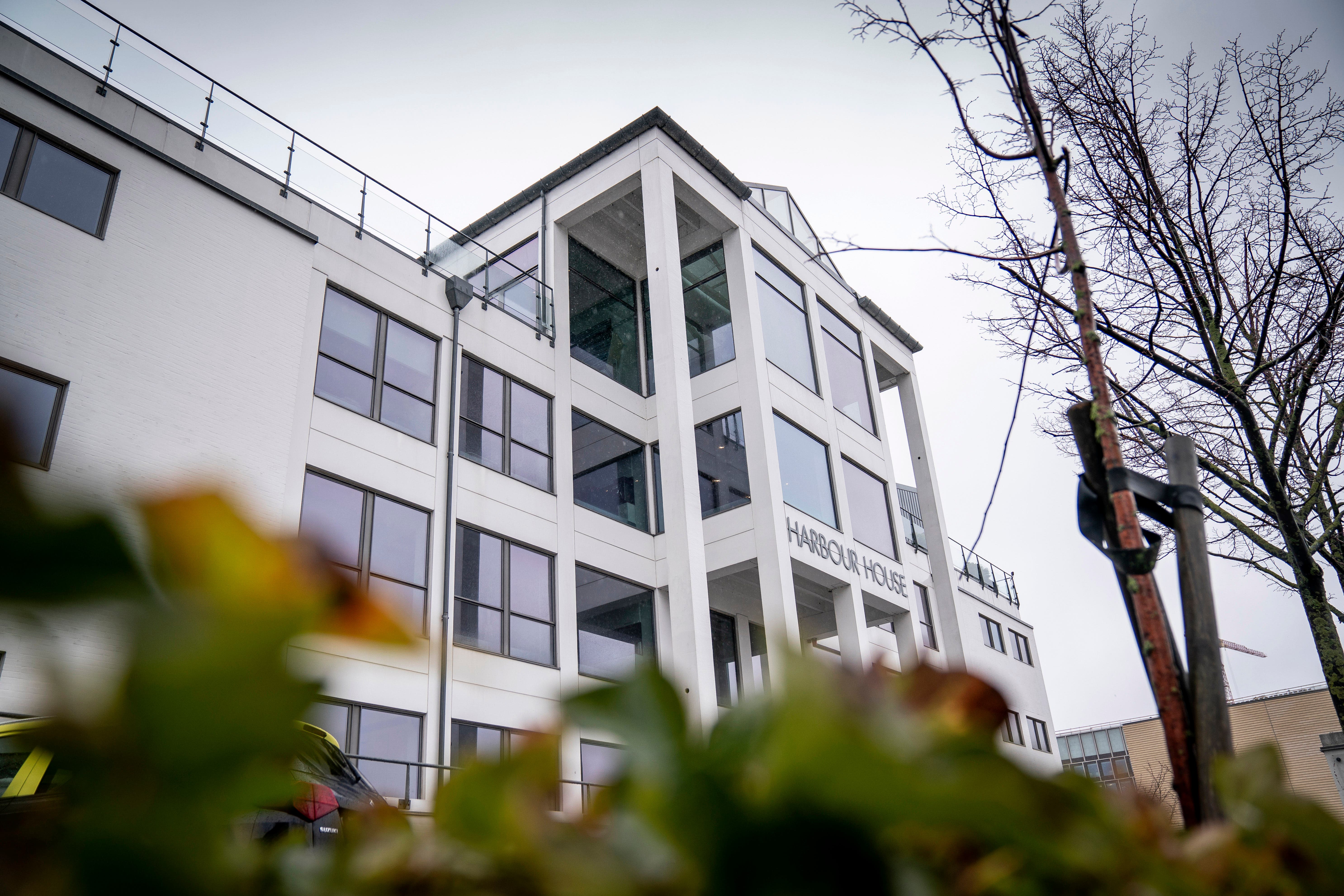 ¿Por qué colapsó Silicon Valley Bank y qué riesgo representa para otros bancos?