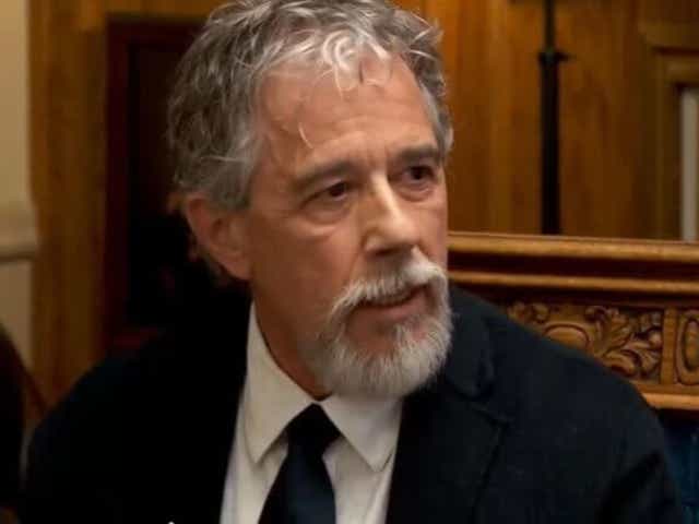 Terry Sanderson aparece durante una rueda de prensa en 2019