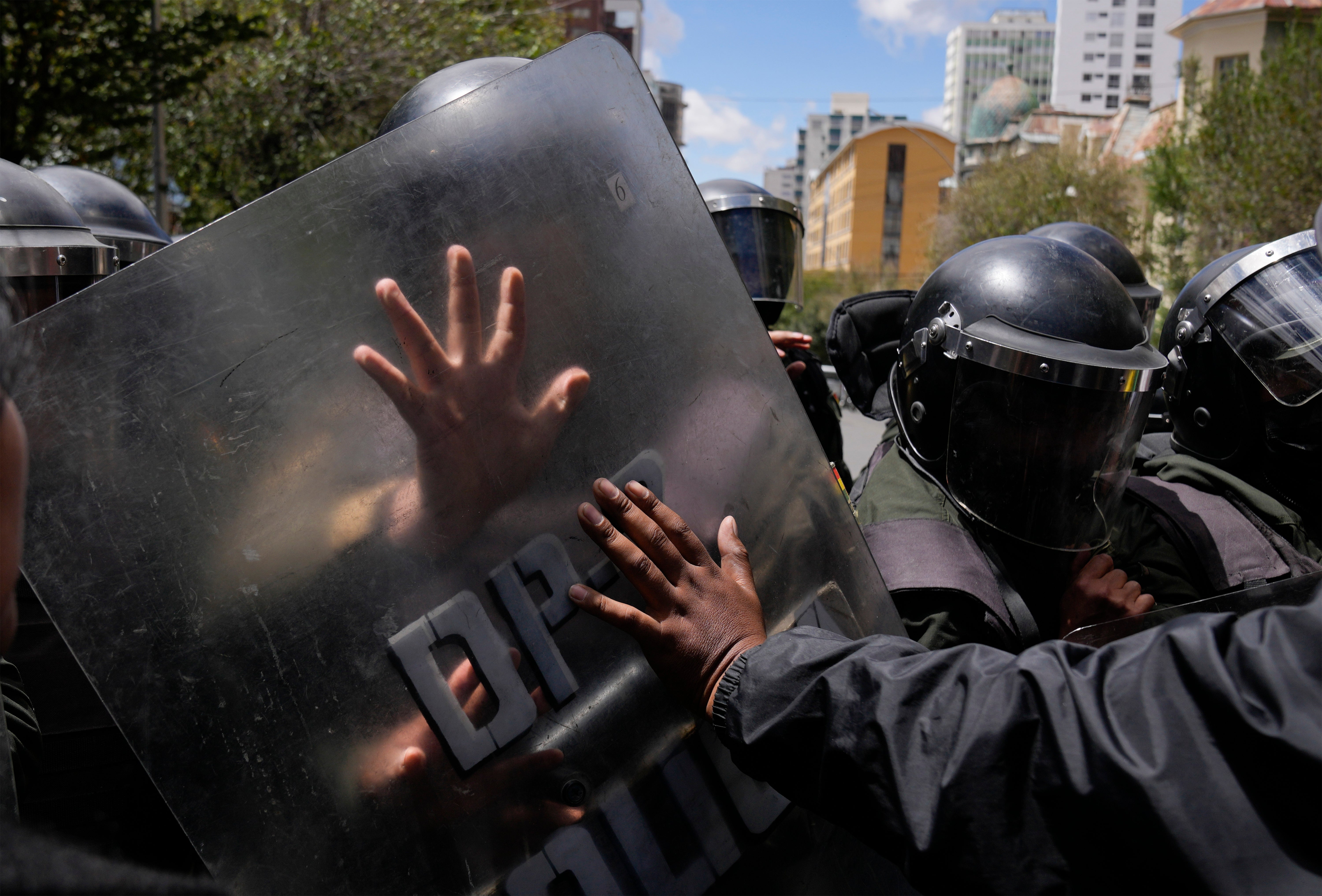 BOLIVIA-MAESTROS PROTESTA