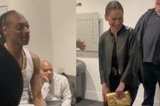 Snoop Dogg hace una graciosa referencia a ‘Game of Thrones’ al conocer a Emilia Clarke