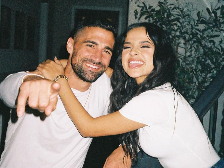 Prometido de Becky G se disculpa por “no respetarla” tras rumores de infidelidad