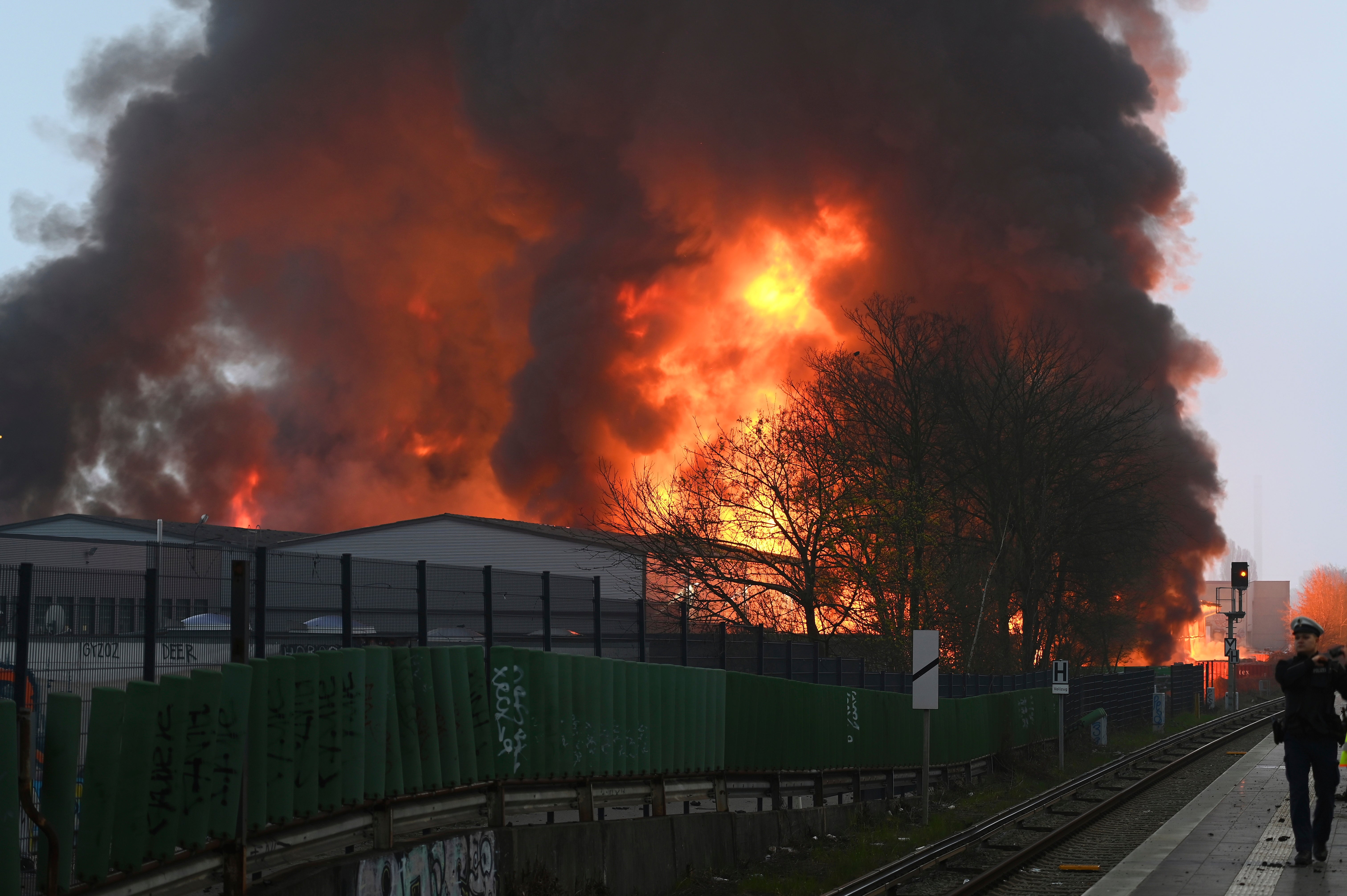 ALEMANIA-HAMBURGO-INCENDIO