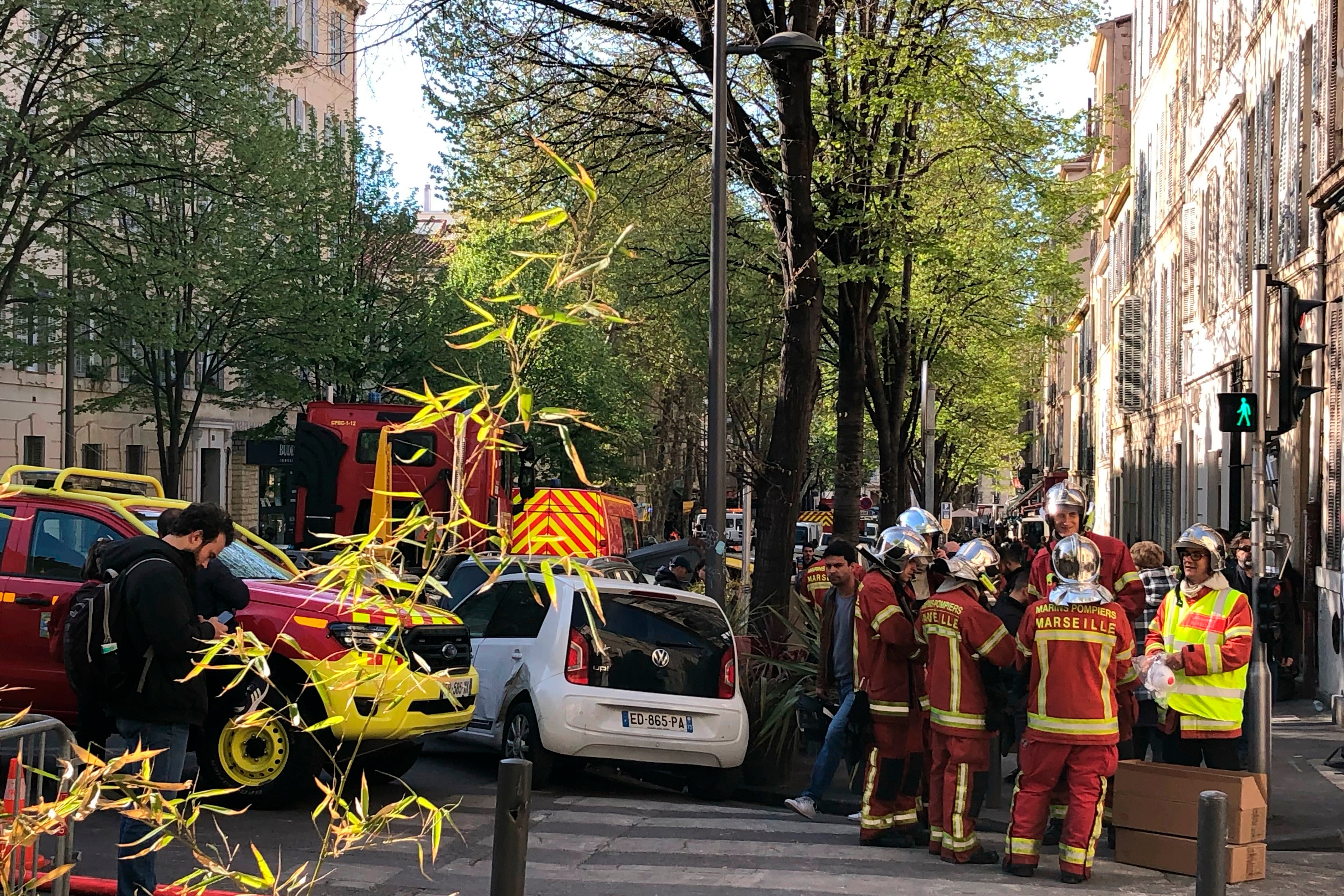 FRANCIA-EDIFICIO DERRUIDO