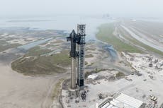 SpaceX cancela 1er intento de lanzamiento de nuevo cohete