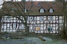 Alemania: Fuego arrasa casa de culpable de canibalismo