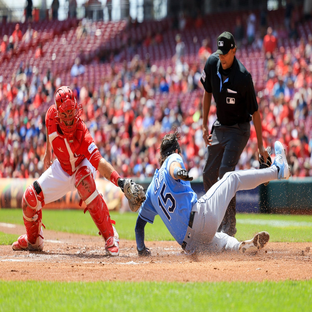 Greene, Votto, India regresan y lideran victoria de Rojos por 7-1