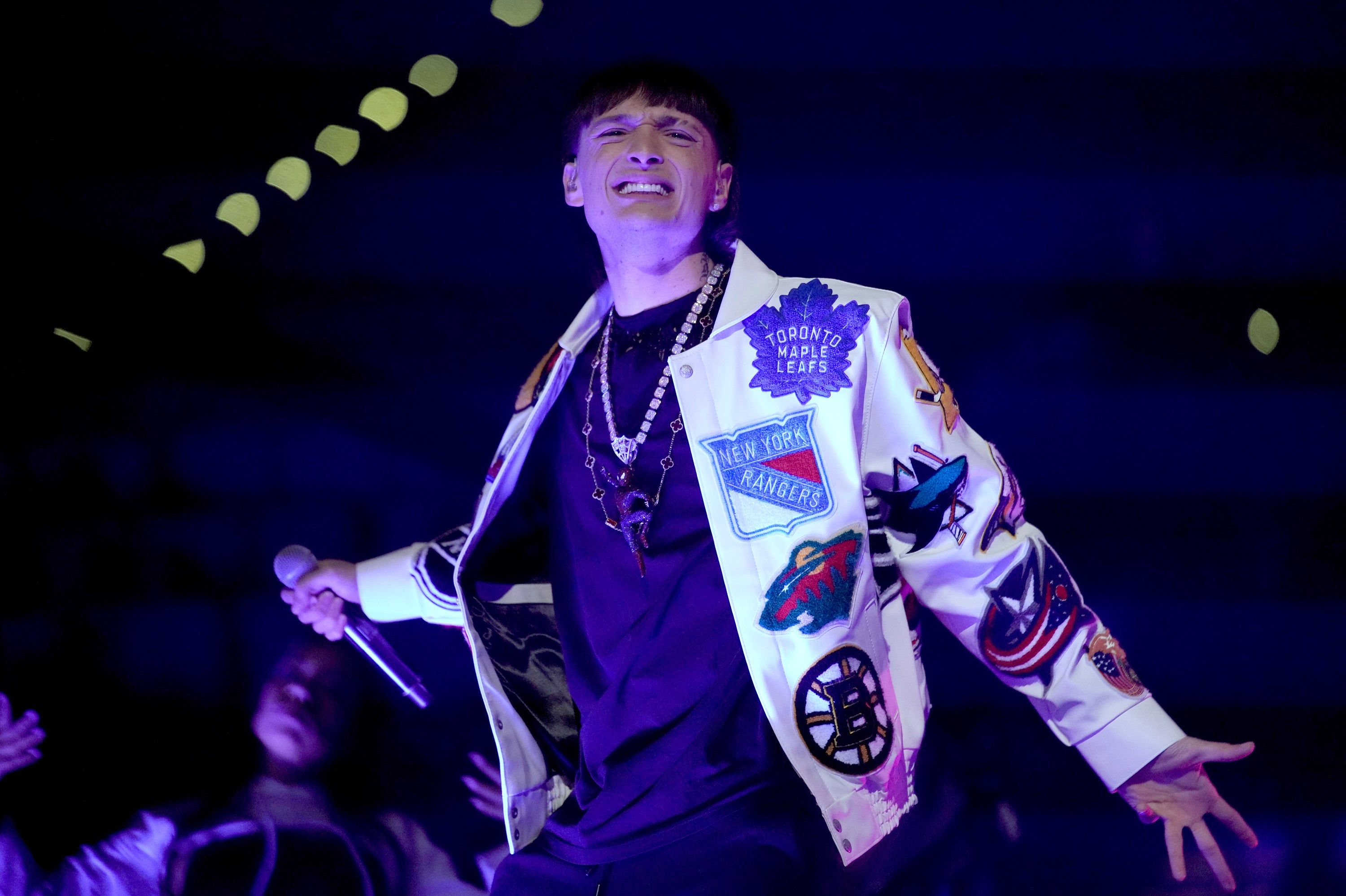 ¿Qué son los ‘corridos tumbados’ y por qué se volvieron tan populares?