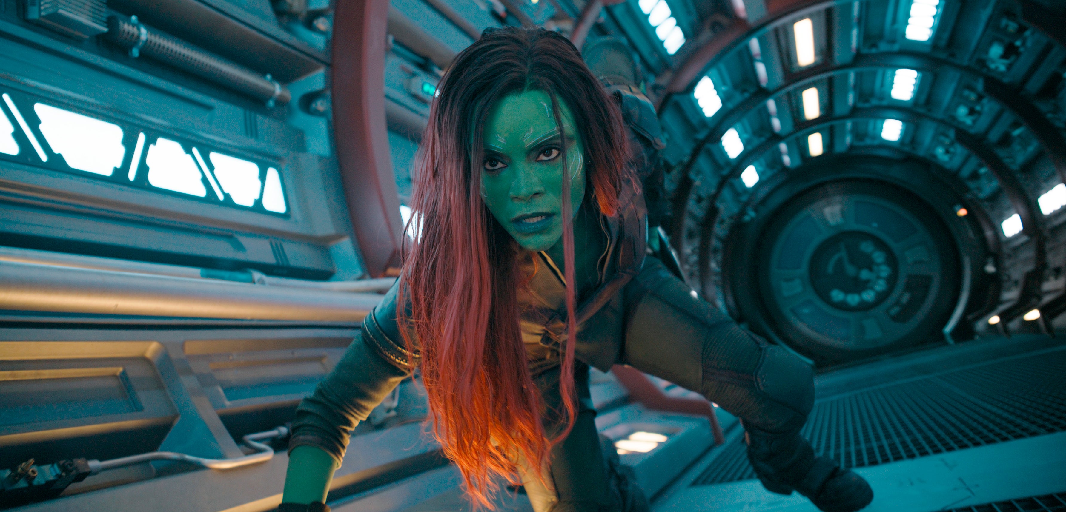 Una máquina de combate esbelta y verde: Zoë Saldaña como Gamora en el Universo cinematográfico de Marvel