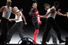 Rosalía culmina “Motomami World Tour” en el Zócalo de México