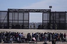 ¿Por qué Biden ordenó el despliegue de 1.500 soldados en la frontera con México?