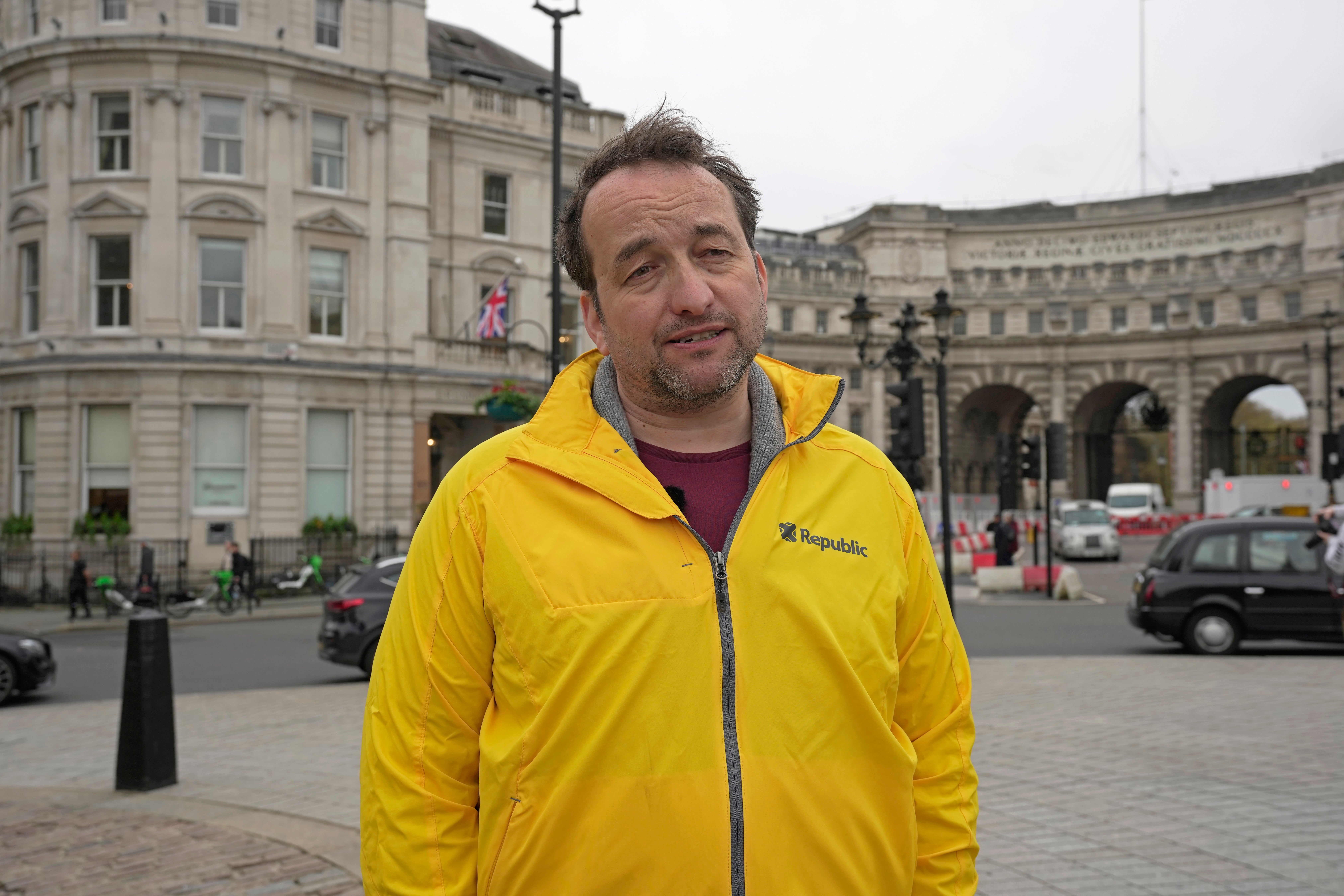 GBRETAÑA-CORONACIÓN-NO ES MI REY