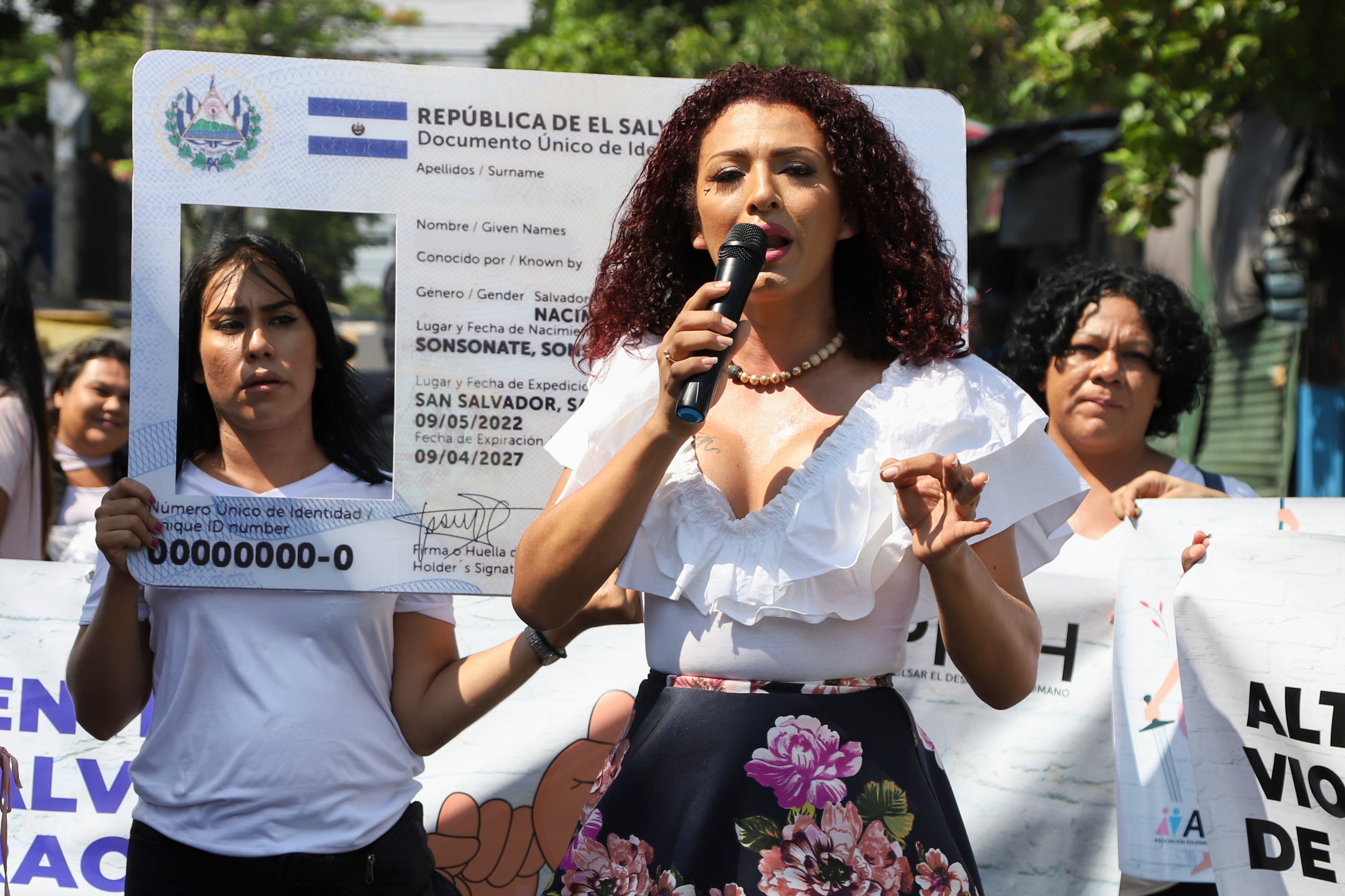 EL SALVADOR-EL RETO DE SER TRANS