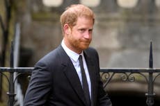 Juez rechaza que príncipe Harry pague por protección policial en Gran Bretaña