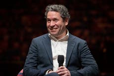 Dudamel anuncia su renuncia a la Ópera de París