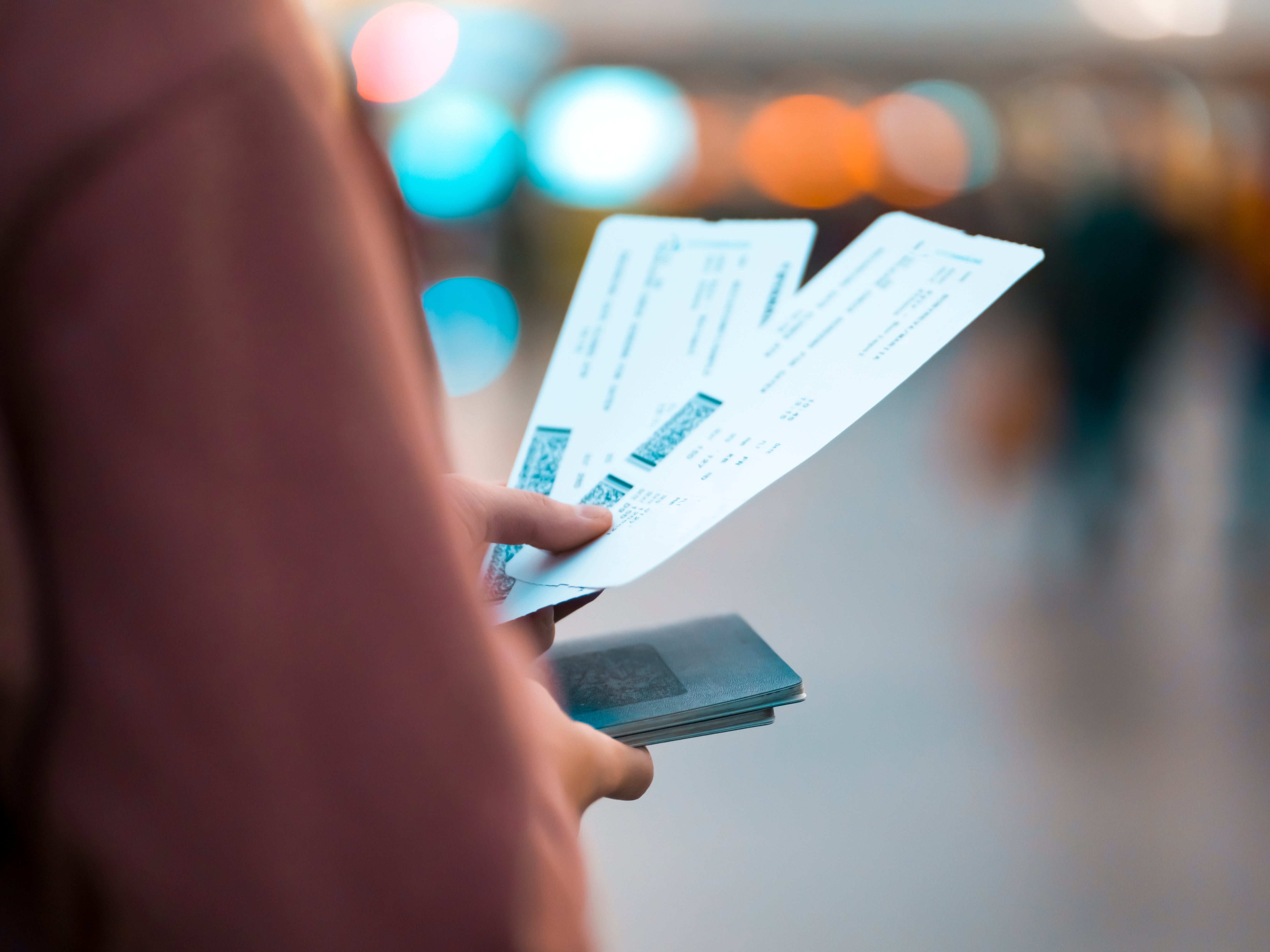 ¿Qué es el ‘skiplagging’? Aerolíneas se ven amenazadas por un truco para encontrar vuelos baratos