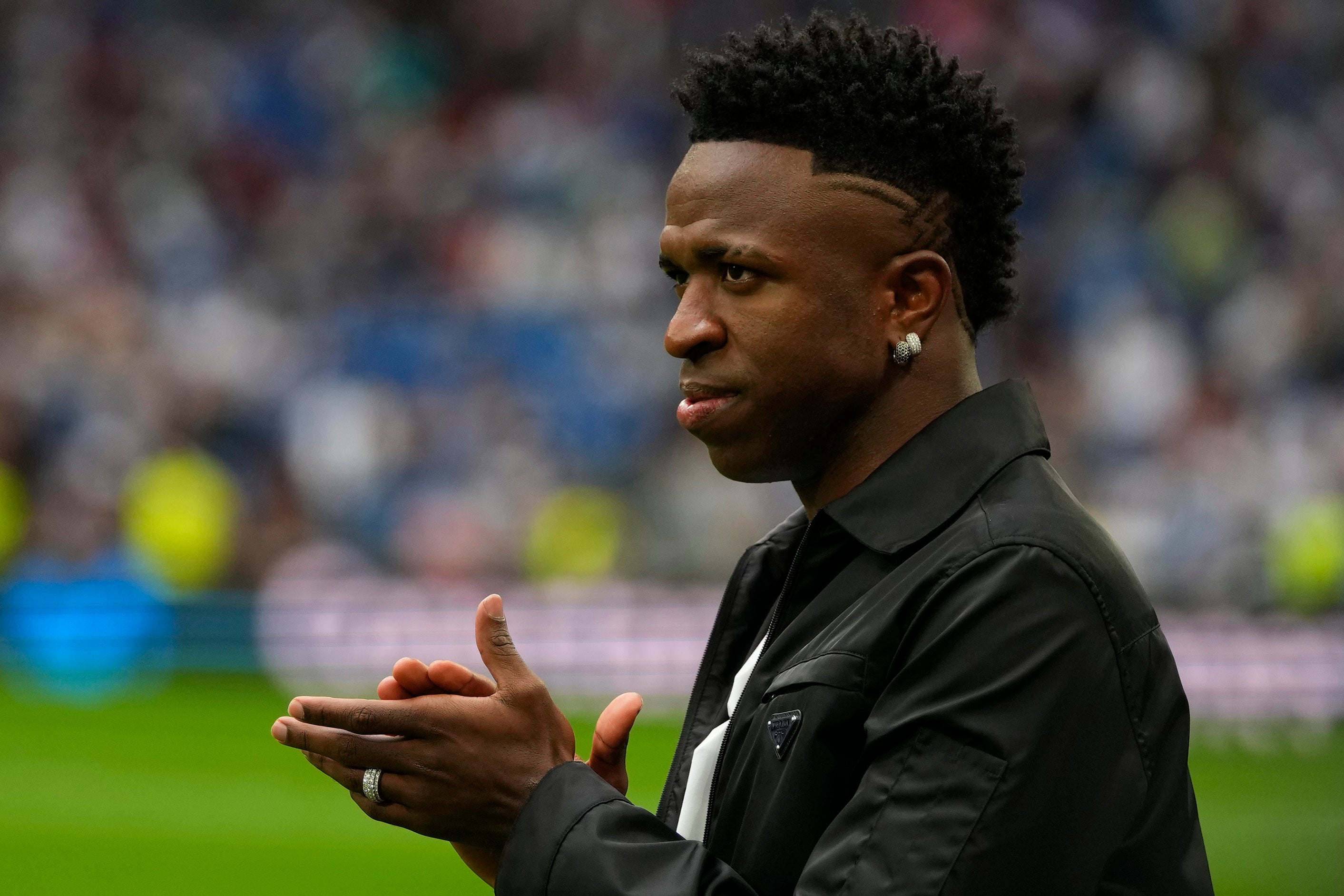 RACISMO-VINICIUS-CASTIGO