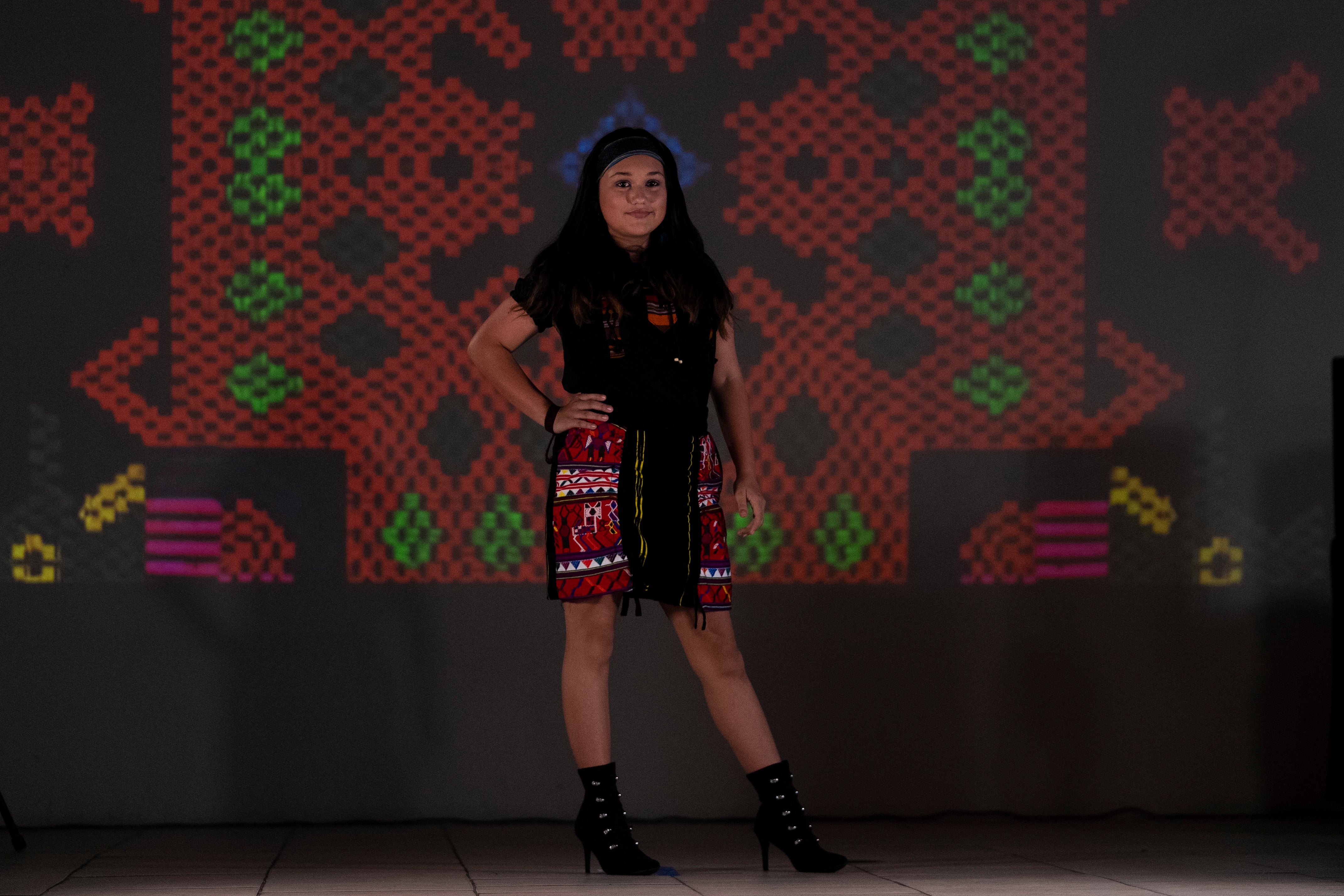 TEXAS-MODA GUATEMALTECA-FOTOGALERÍA