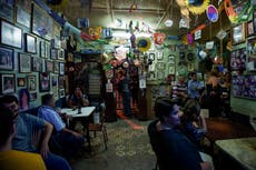 Antiguas tabernas de Caracas se resisten a desaparecer