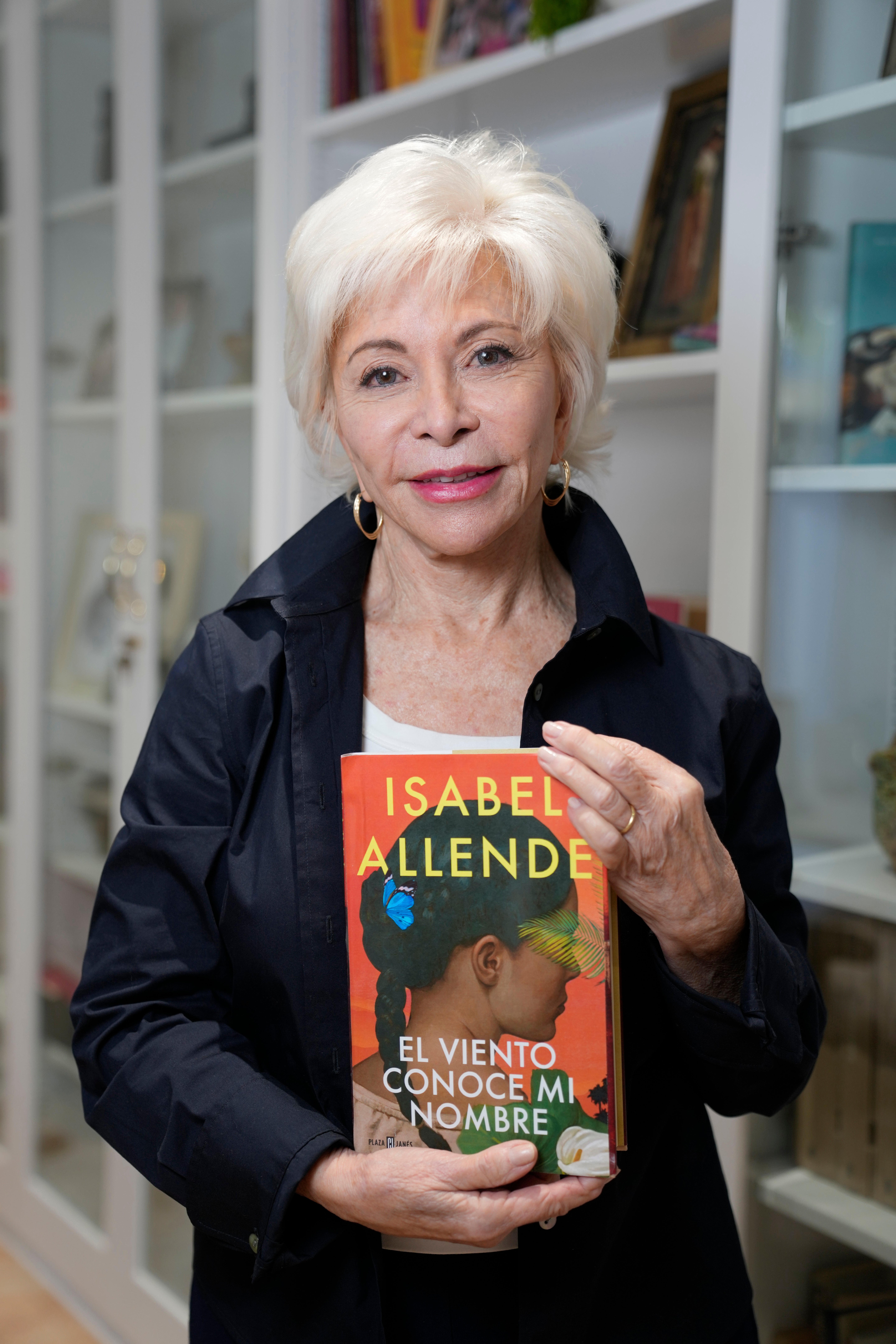 ISABEL ALLENDE
