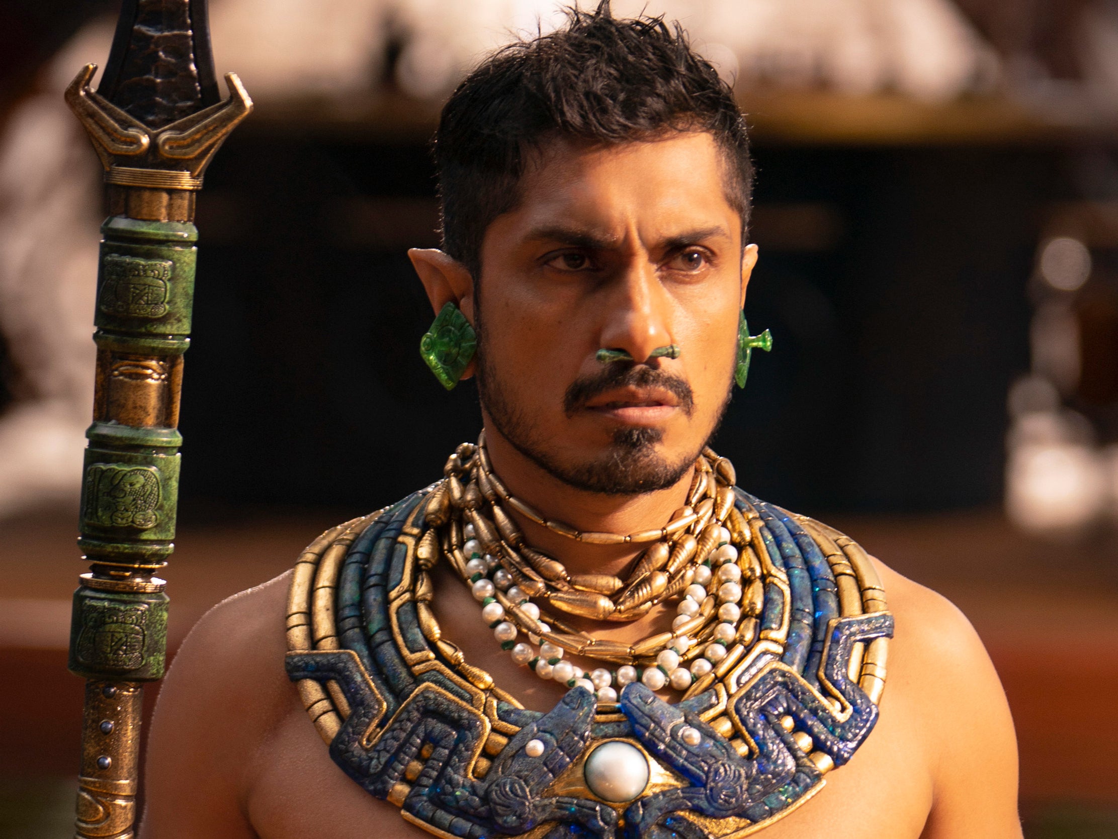 “Busca mujeres para utilizarlas como trofeo sexual”; activista revela “modus operandi” de Tenoch Huerta