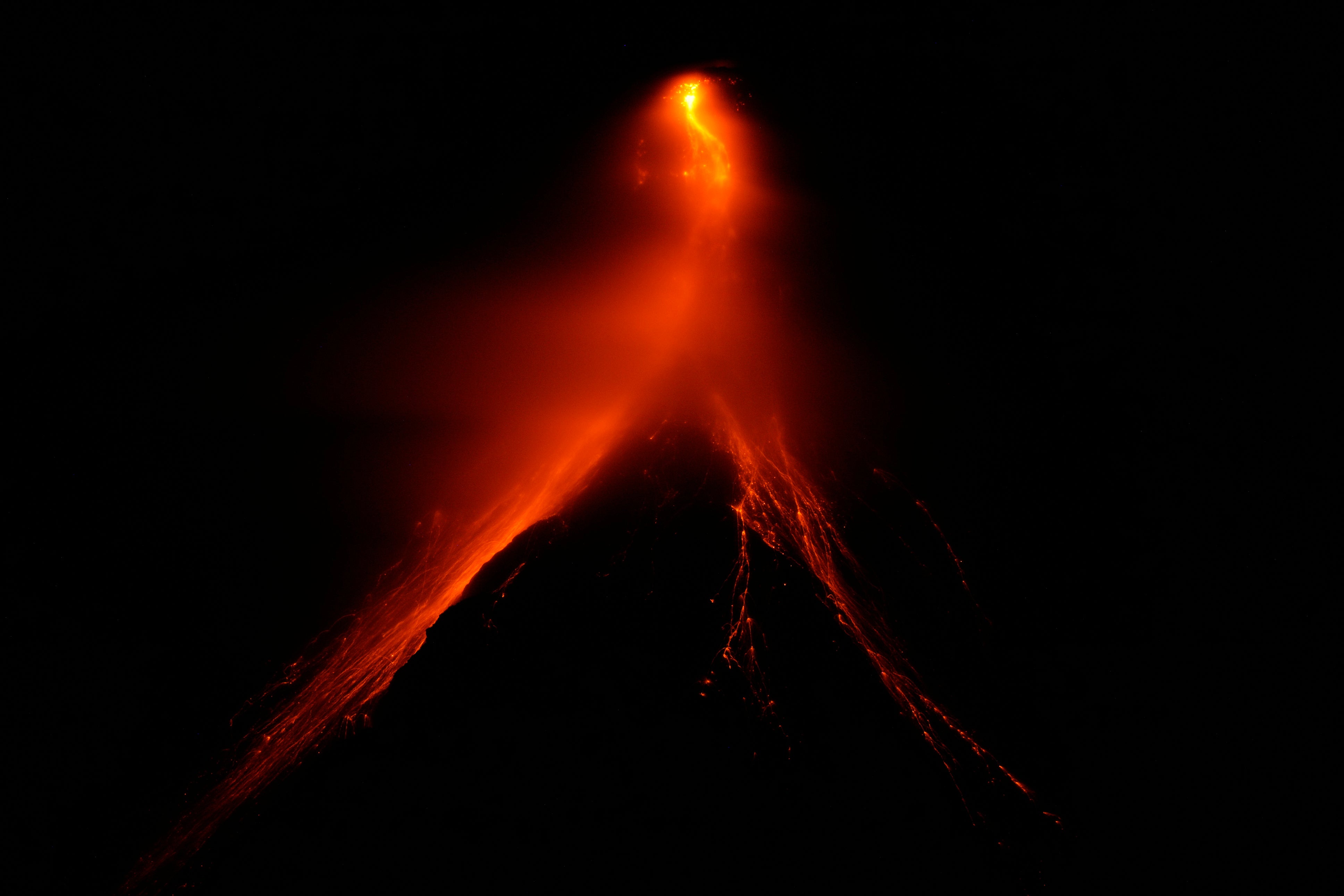 FILIPINAS-VOLCÁN