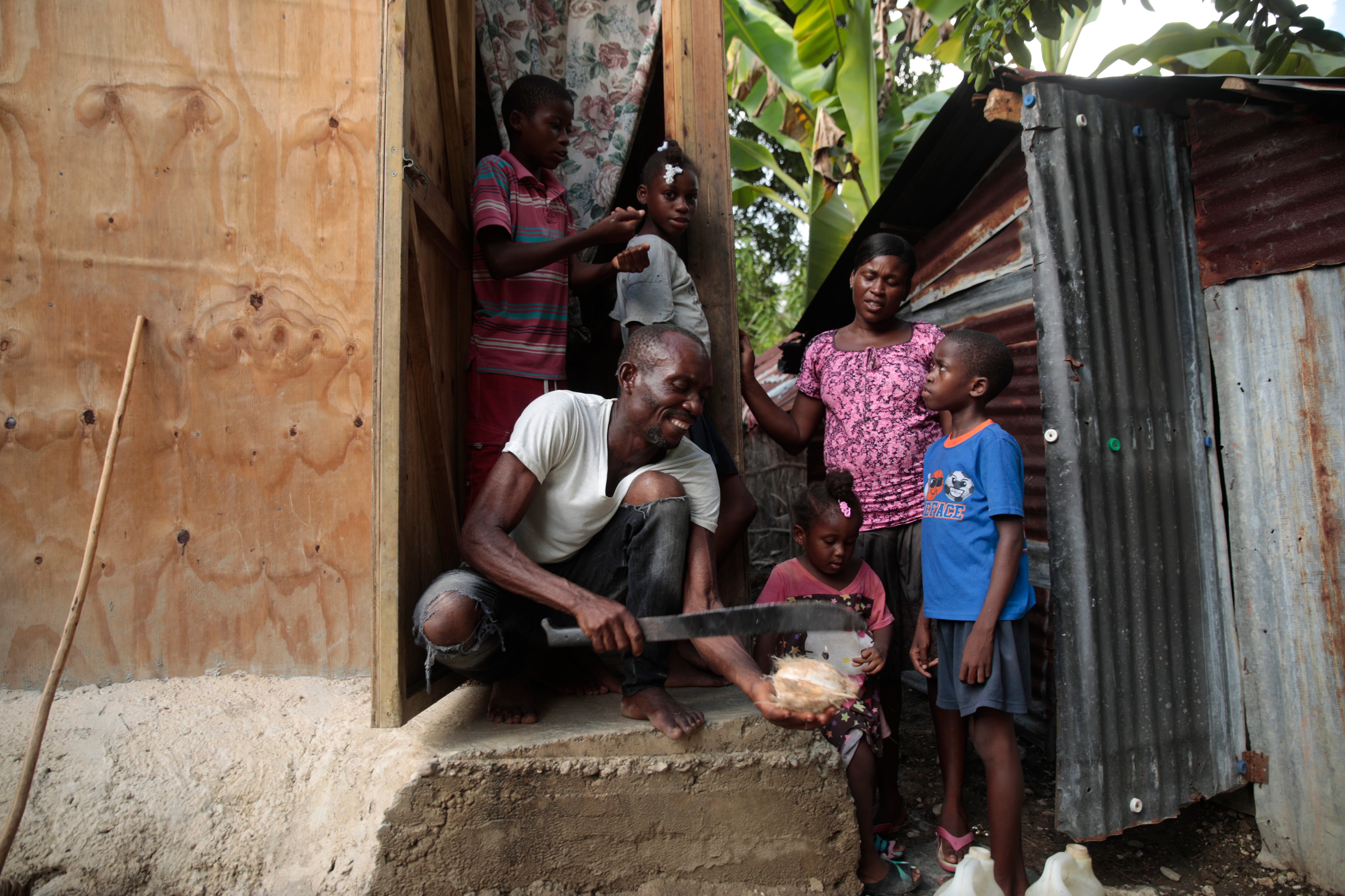 HAITÍ-REUNIFICACIÓN DE HUÉRFANOS