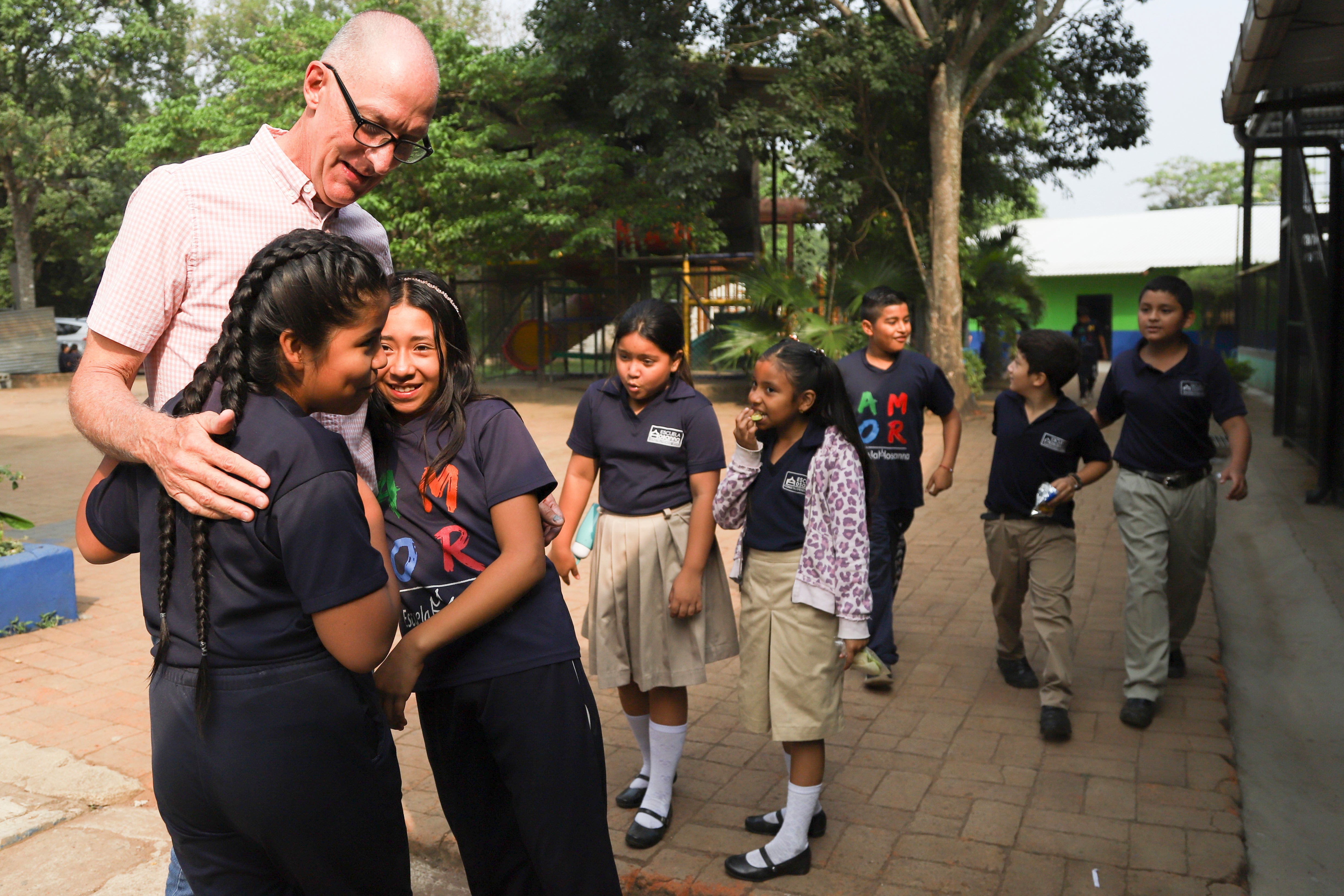 EL SALVADOR-PASTORES Y PANDILLAS