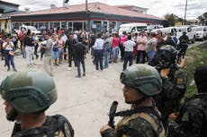 Vinculan a pandillas con matanza de 41 mujeres en una cárcel hondureña