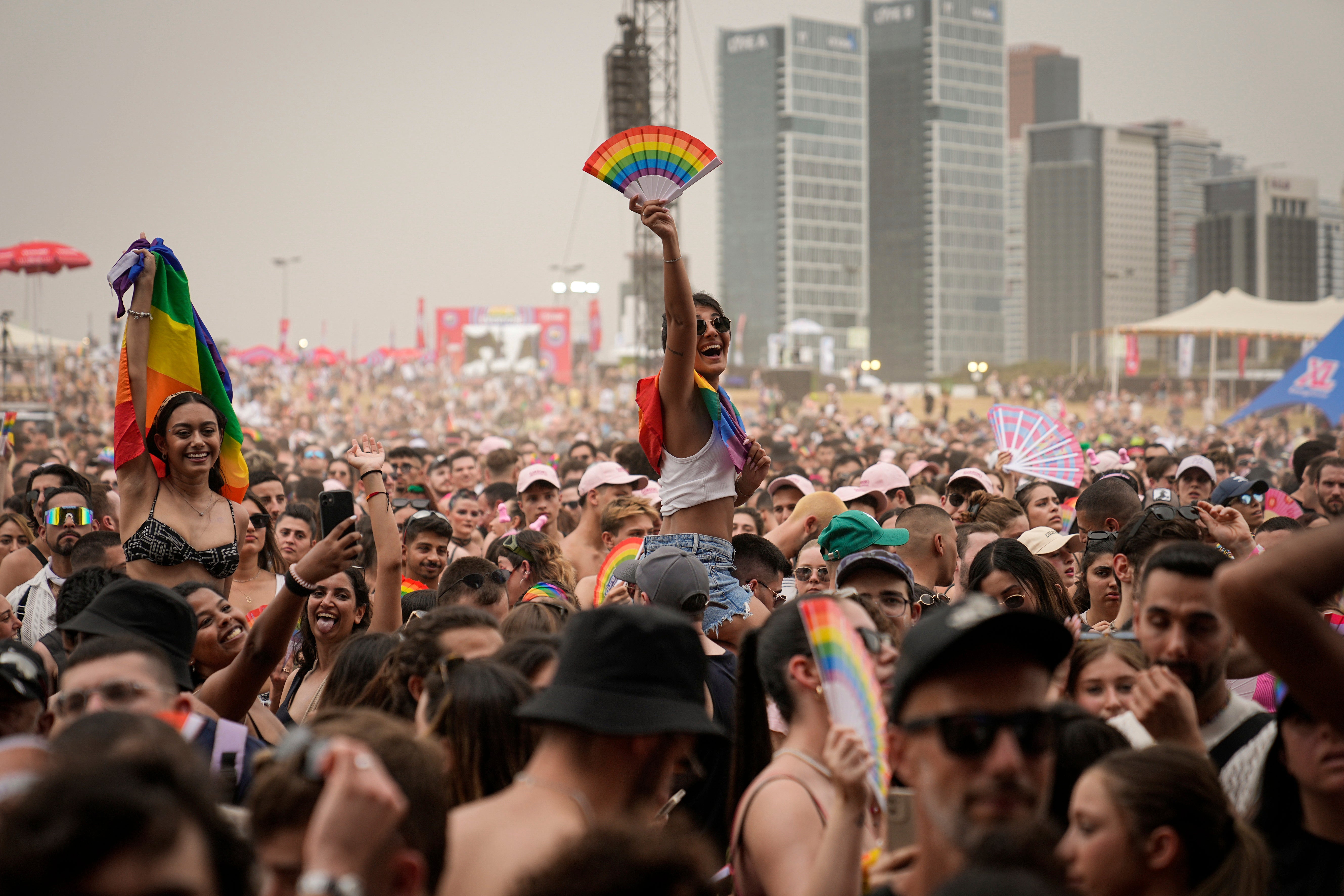 FOTOGALERÍA-MES DEL ORGULLO