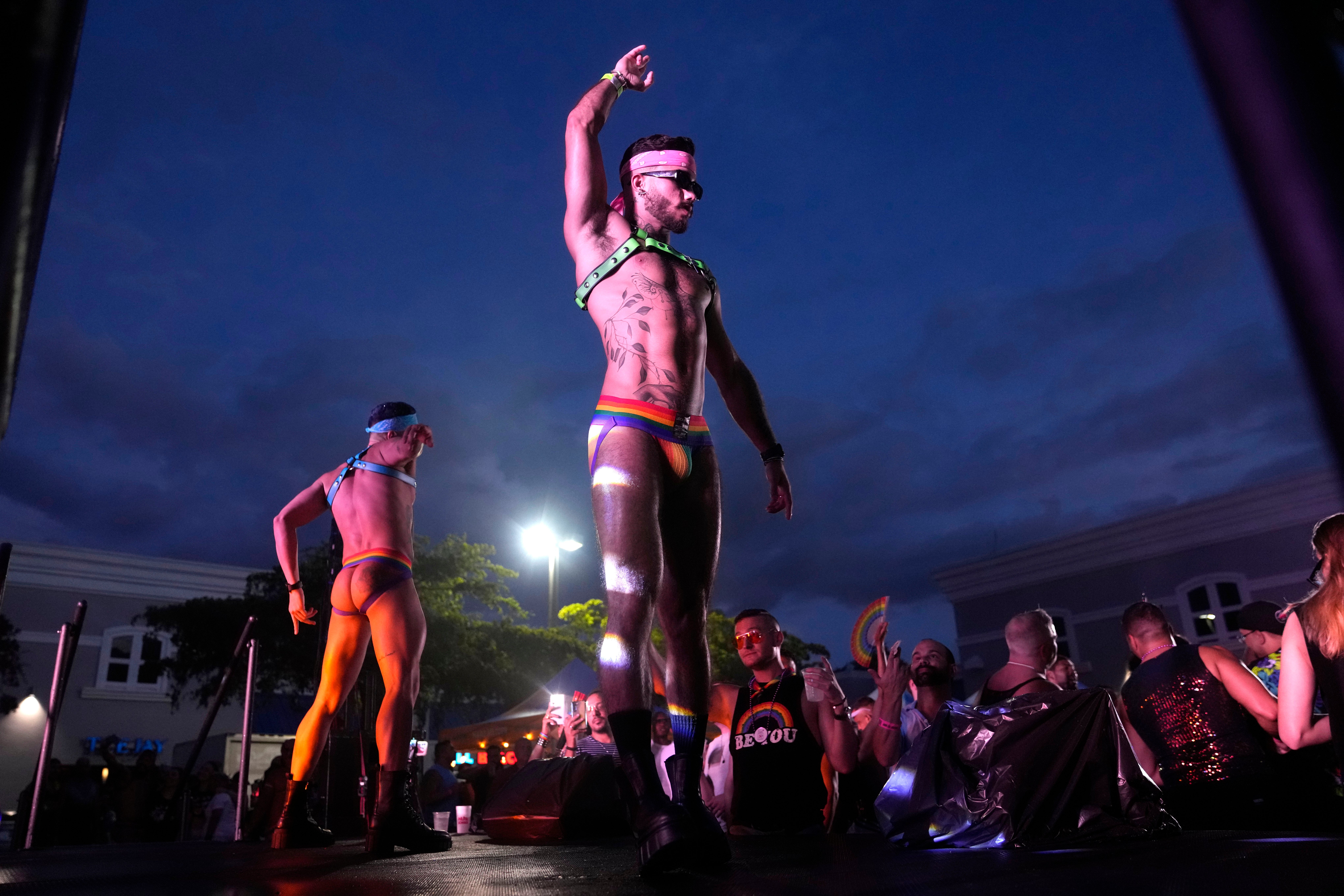 FOTOGALERÍA-MES DEL ORGULLO