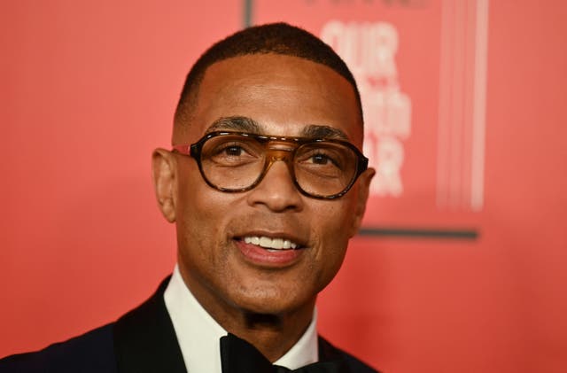 <p>Lemon, quien fue despedido de CNN en 2023, ha declarado que no tiene afiliación con la organización que ingresó a la iglesia y que estaba allí como periodista documentando a los manifestantes.</p>