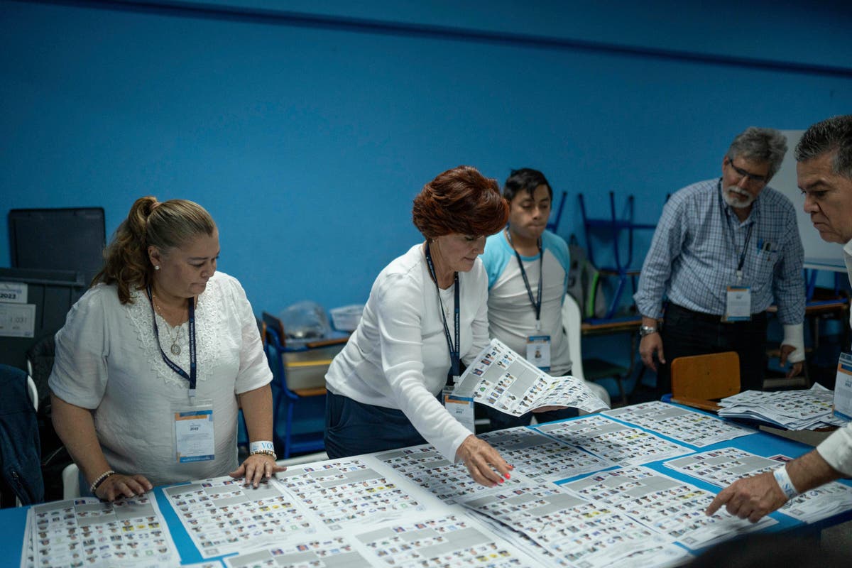 Guatemala Un lento conteo de votos avanza sin ganador claro y apunta a