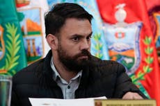 Bolivia: presidente Arce analiza destitución de ministro tras duro revés de su partido