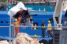 La Guardia Costera recupera ‘presuntos restos humanos’ cerca de los escombros del submarino Titán