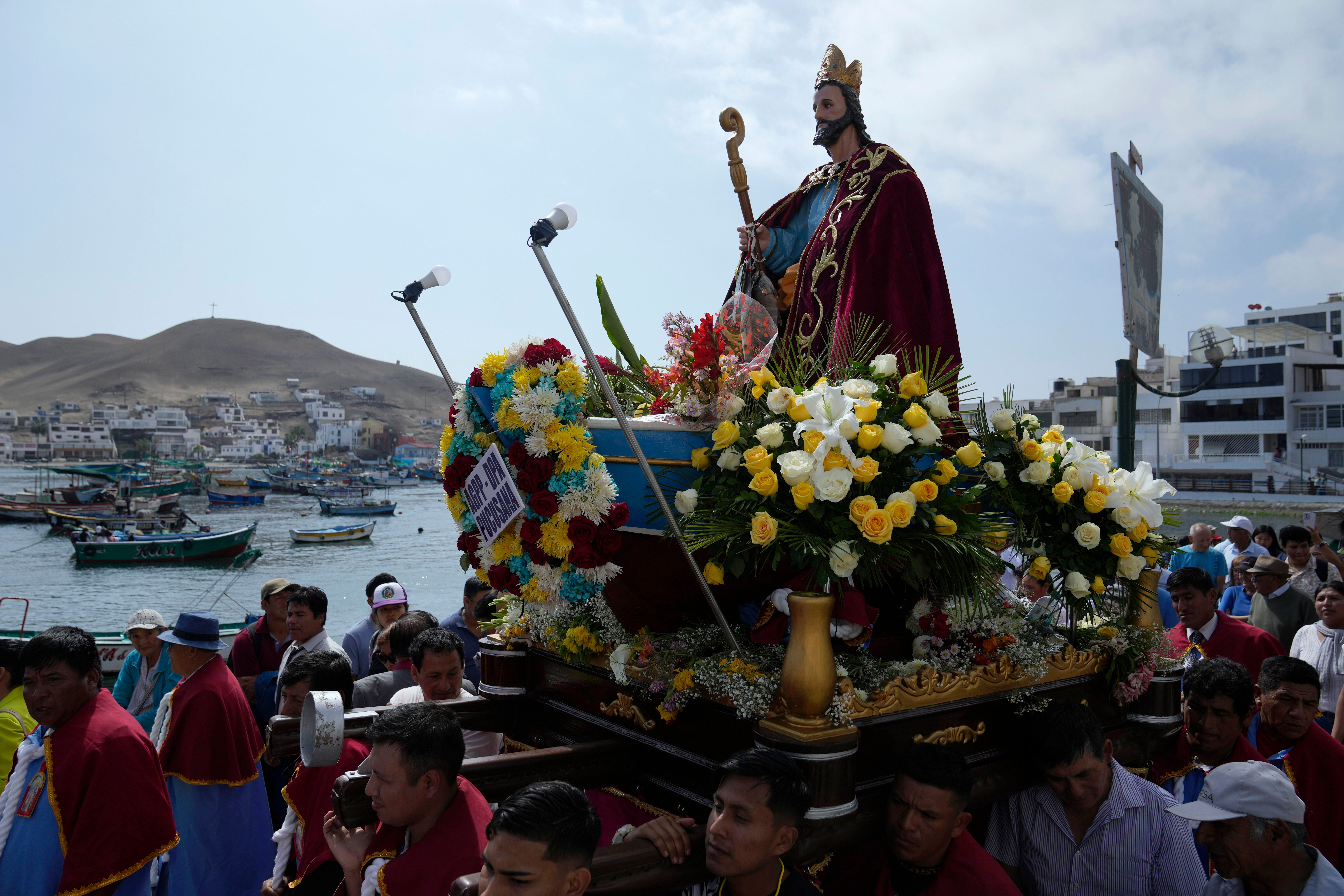 PERÚ-PESCADORES PROCESIÓN