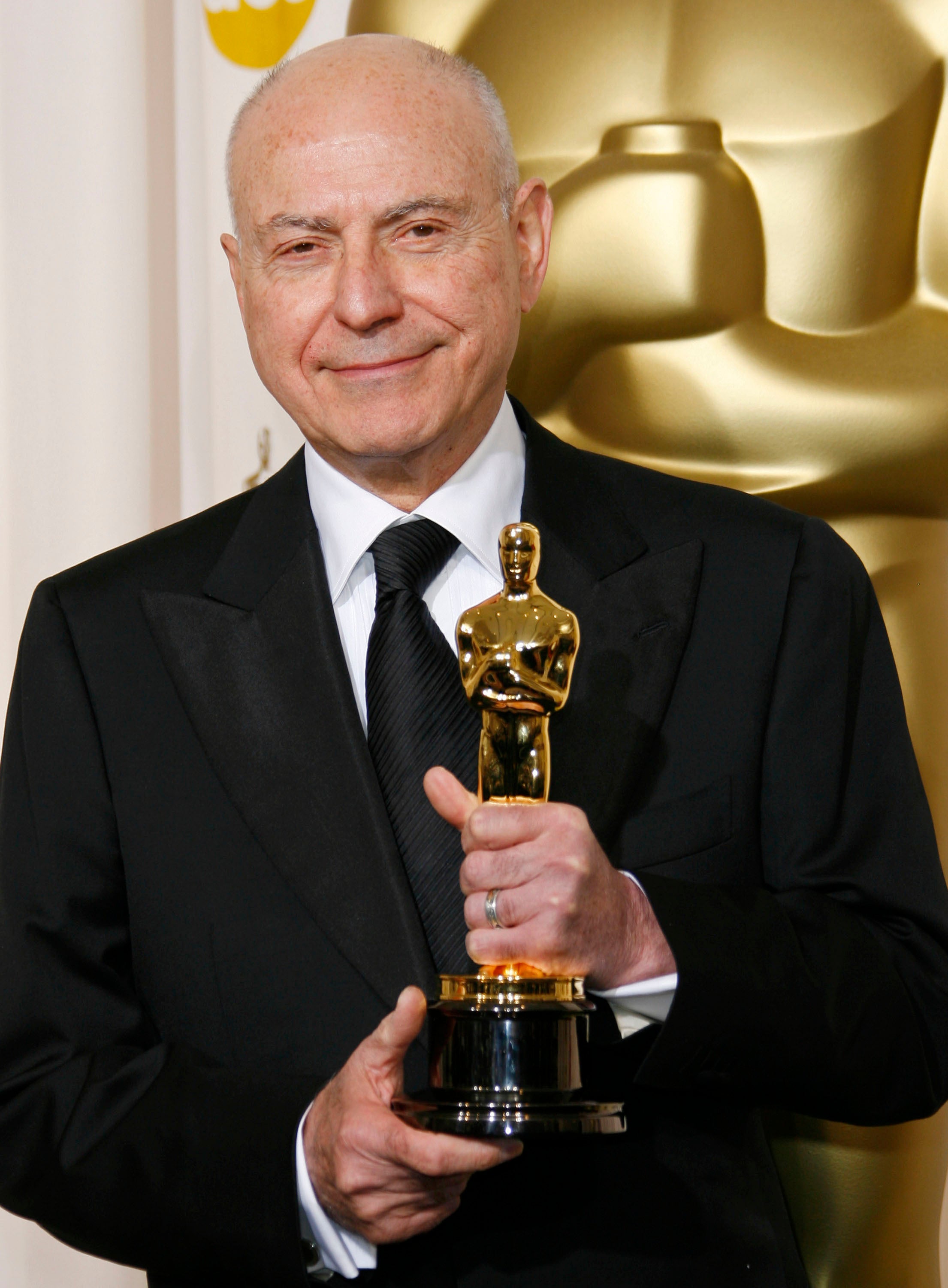 ALAN ARKIN-DECESO