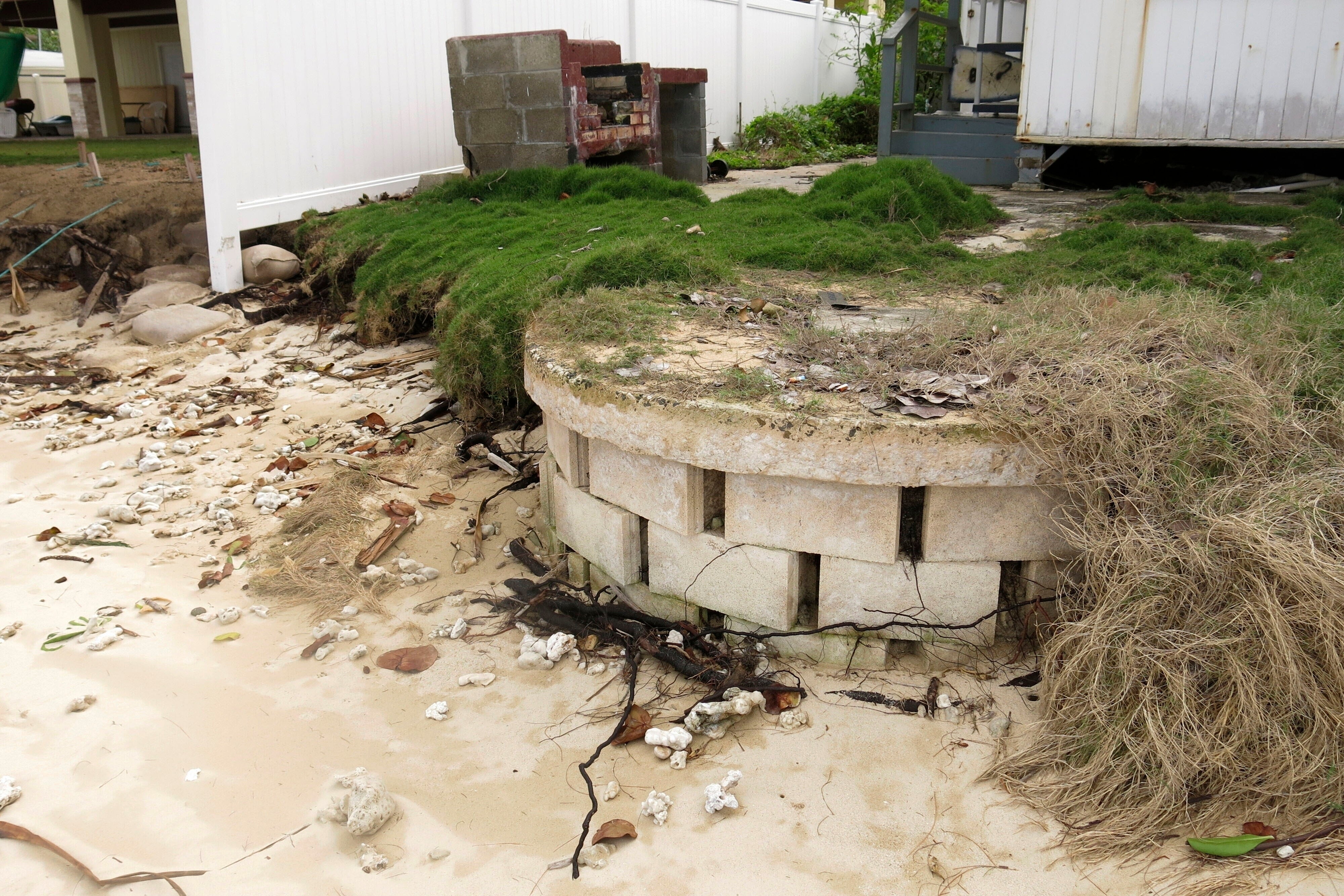 HAWAI-CAMBIO CLIMÁTICO-FOSAS SÉPTICAS