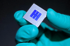 La perovskita, “material milagroso”, supera el umbral de eficiencia de los paneles solares
