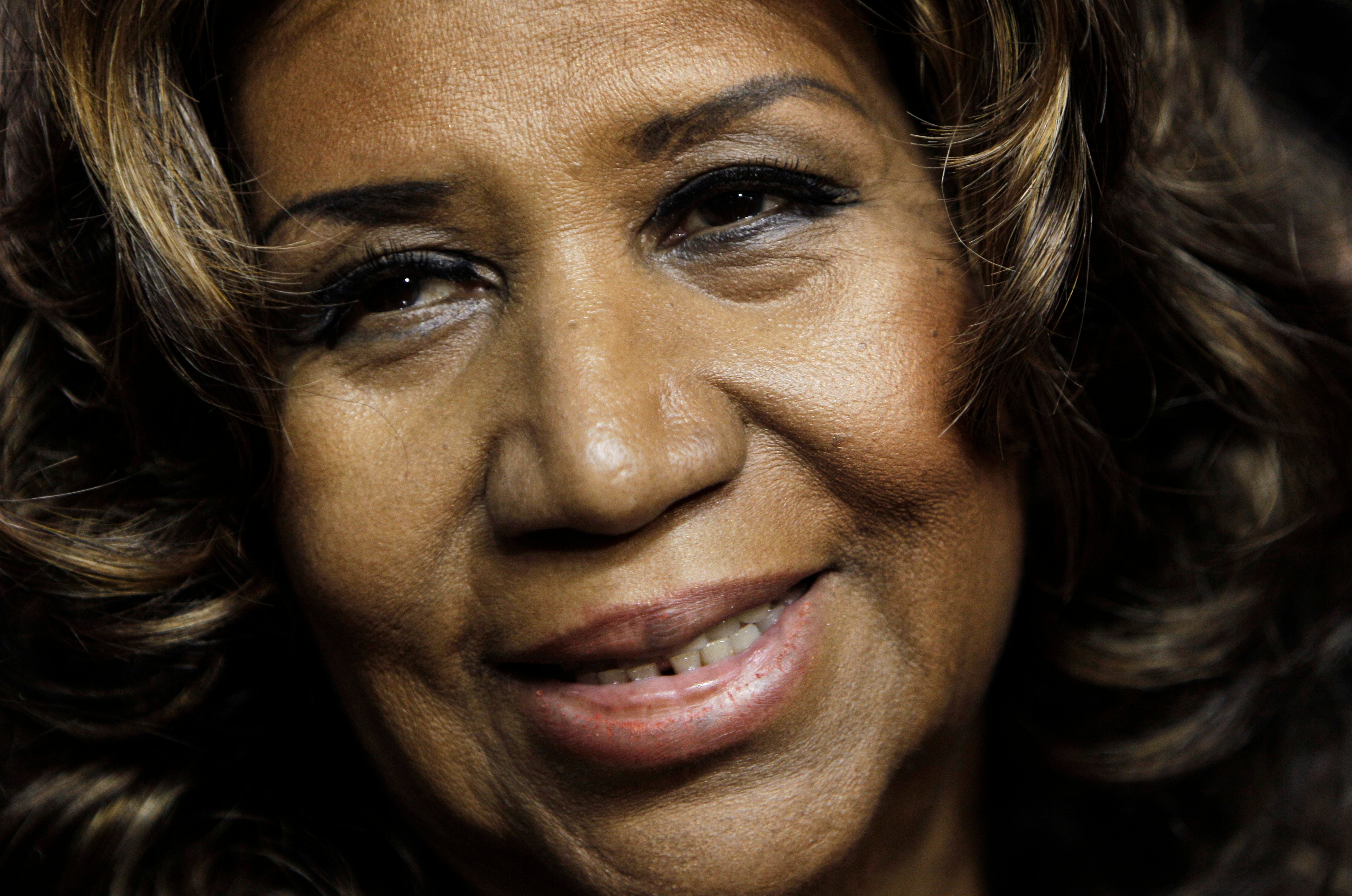 Hijos de Aretha Franklin luchan por testamentos escritos a mano