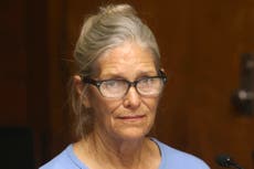 Seguidora de Charles Manson, Leslie Van Houten, sale de prisión en libertad condicional