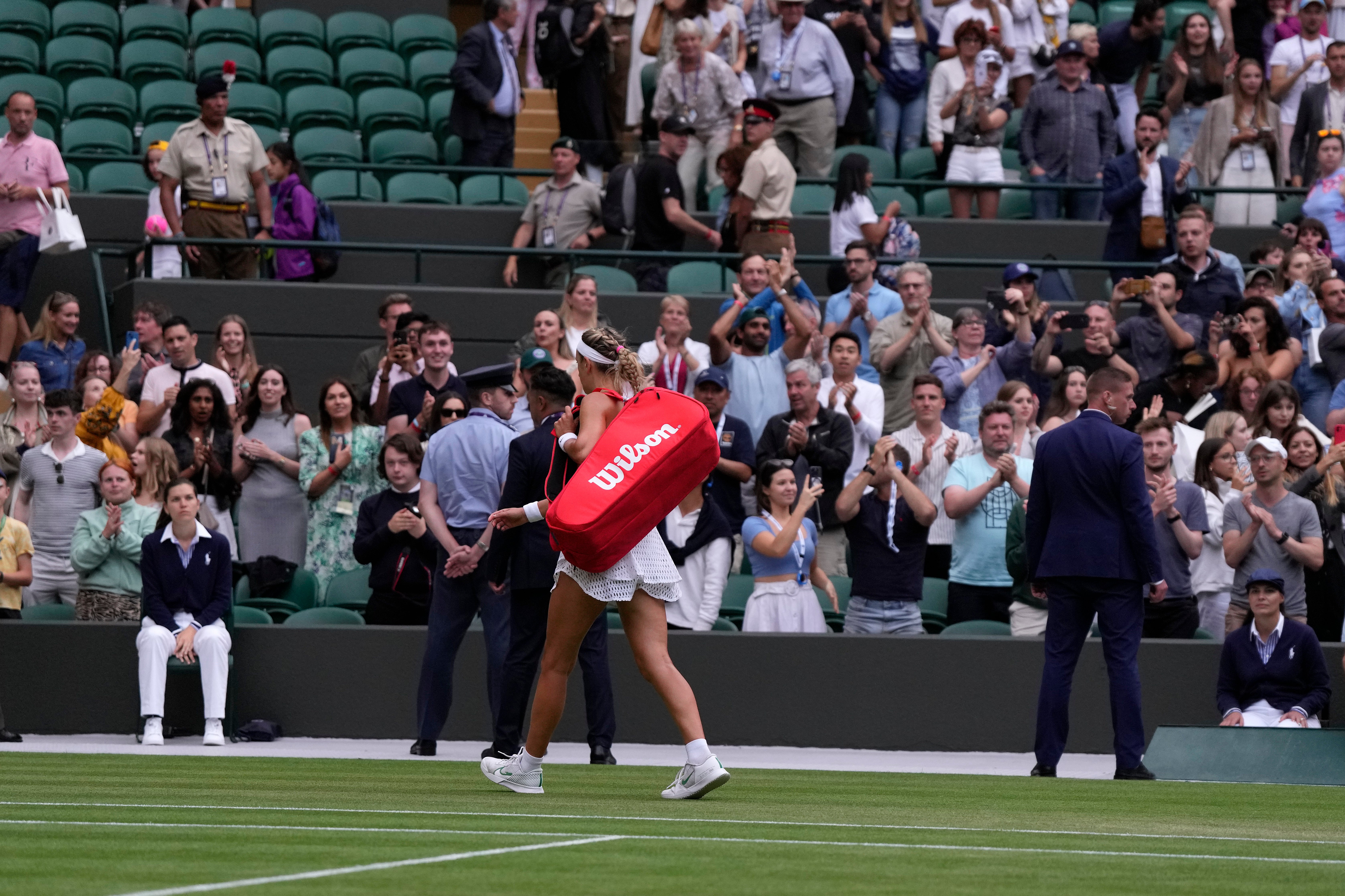 WIMBLEDON-SALUDOS