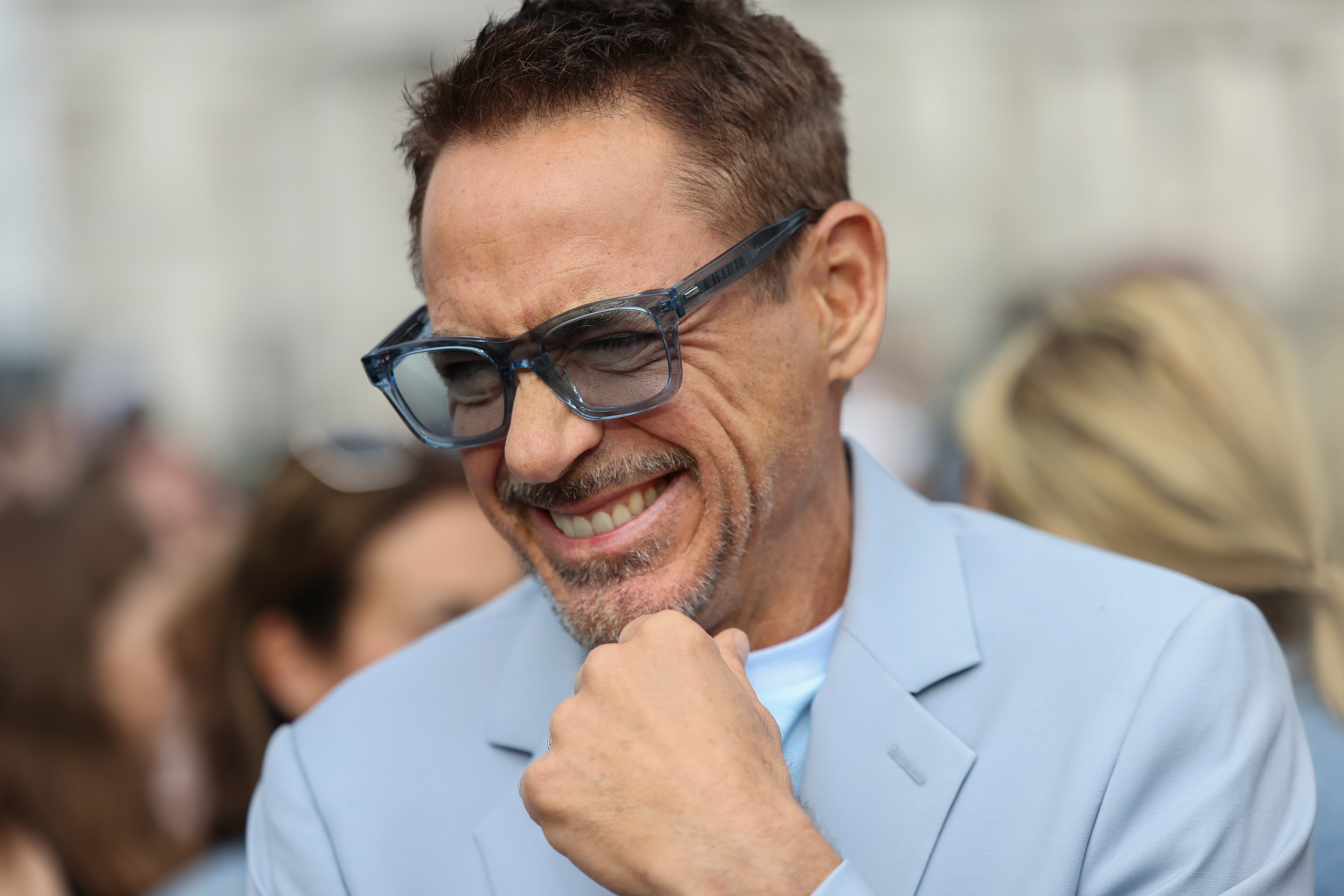 Robert Downey Jr. charla sobre “Oppenheimer”