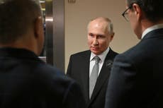 Sudáfrica trata de persuadir a Putin de que no venga a cumbre económica